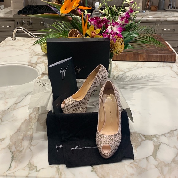 Pink and gold Giuseppe Zanotti platform heels 41 - Picture 7 of 8